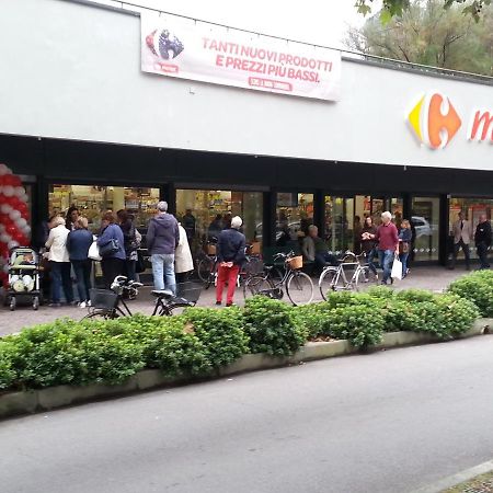 Appartamento Deluxe Con Parcheggio Gratuito Segrate Exterior foto